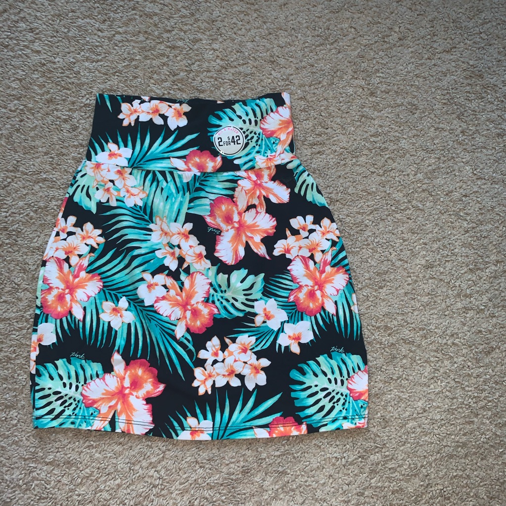 Brand New Vs Bodycon Skirt